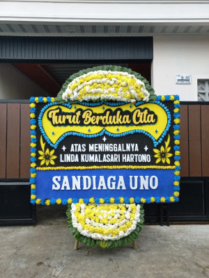 Papan Bunga Duka di Situraja Utara